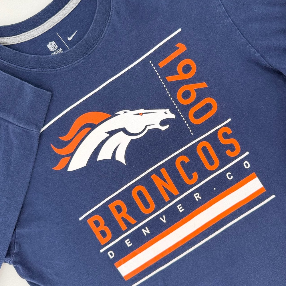 Nike Denver Broncos Long Sleeve T-Shirt Mens Size L Navy Blue NFL Distressed